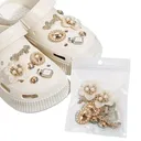 Fermoirs Déco Crocs – Lot de 2, Style Perle & Strass Rose thumbnail 1