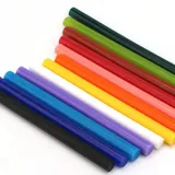 Lot de 12 bâtons de colle thermofusible colorés thumbnail 1