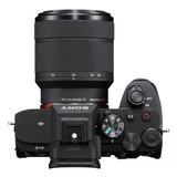 Appareil photo hybride plein format 33 mégapixels - Stabilisation 5 axes - AF 94% - Ecran 3" tactile orientable - Viseur OLED - Vidéo 4K 10 bits 4:2:2 - Wi-Fi/Bluetooth/NFC + Objectif standard 28-70mm f/3.5-5.6 OSS thumbnail 3