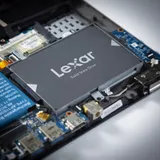 Lexar 2.5” SATA III (6Gb/s) SSD 512Gb - Disque Dur SSD interne 512Gb 2.5" SATA III (6Gb/s) thumbnail 2