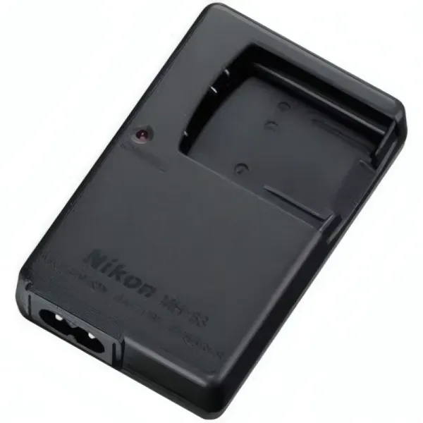 Chargeur Numérique NIKON MH-63 pour COOLPIX