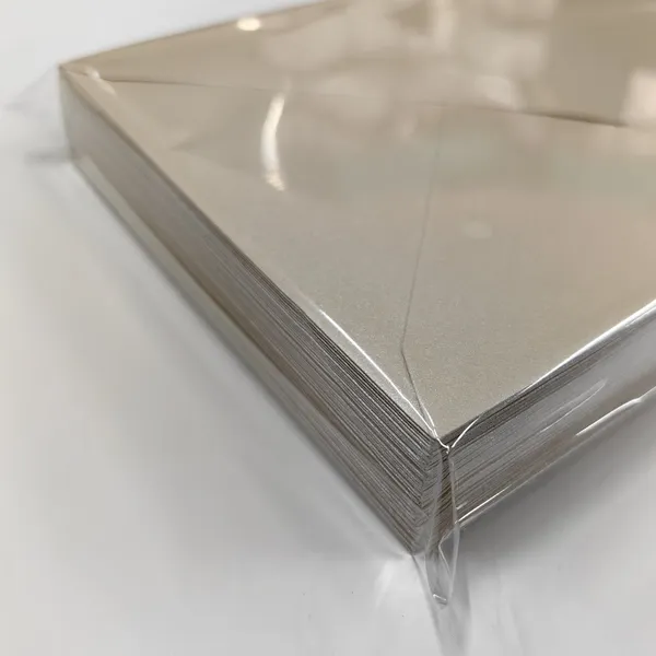 Lot de 50 Enveloppes Élégantes Champagne Scintillantes – 12,7 x 17,78 cm