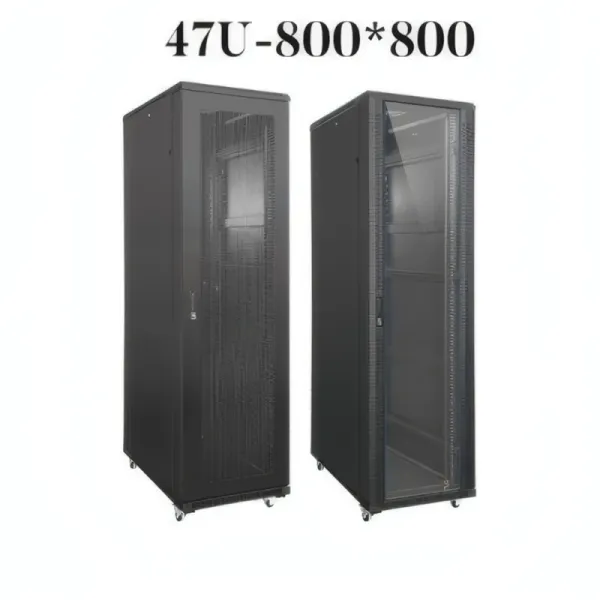 Coffret Informatique 47U avec Ventilation et Multiprise