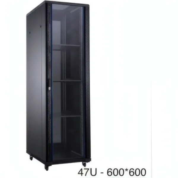 Armoire de Brassage 47U avec Ventilation et Multiprise