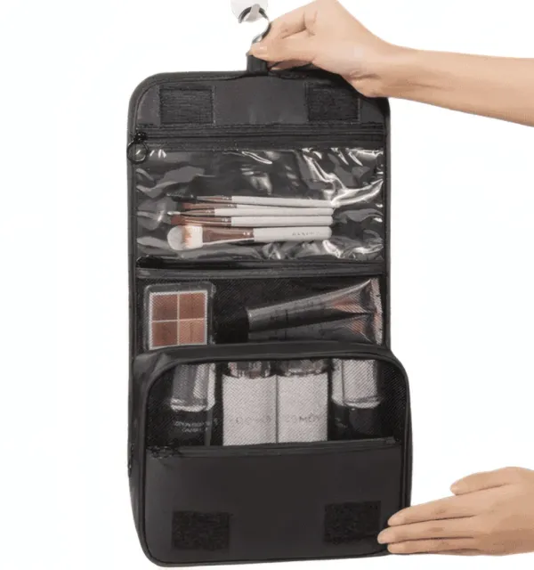 Trousse de toilette en polyester avec accroche murale intégrée - couleur noire