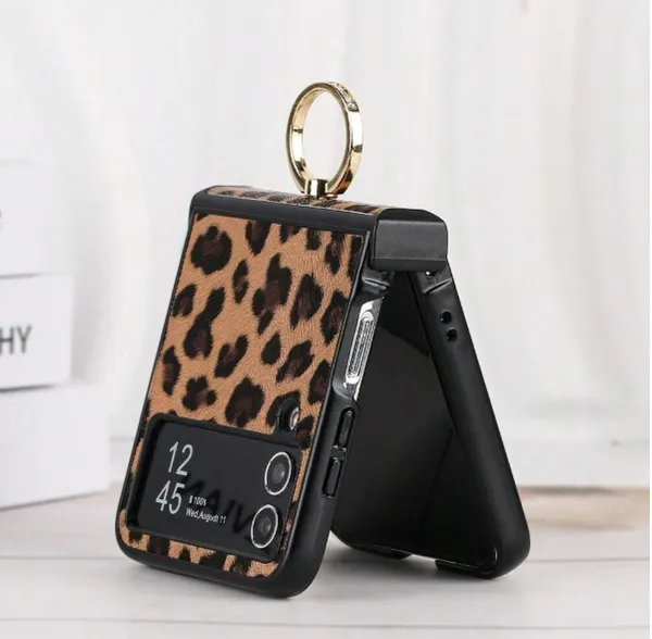 Étui de téléphone motif léopard support anneau de strass pour Galaxy Z Flip6 5G