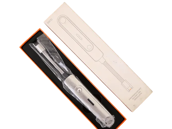 Briquet rechargeable à arc électrique couleur gris anthracite