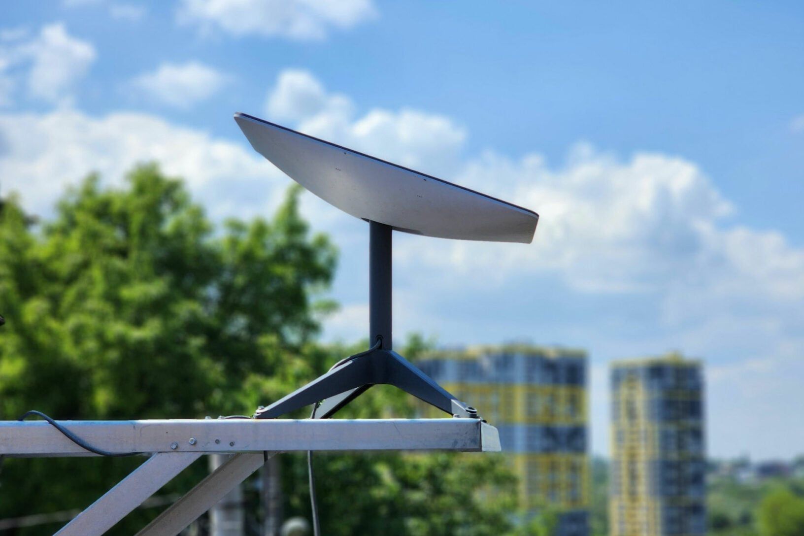 Starlink Elon Musk Iran 1632x1088.jpg